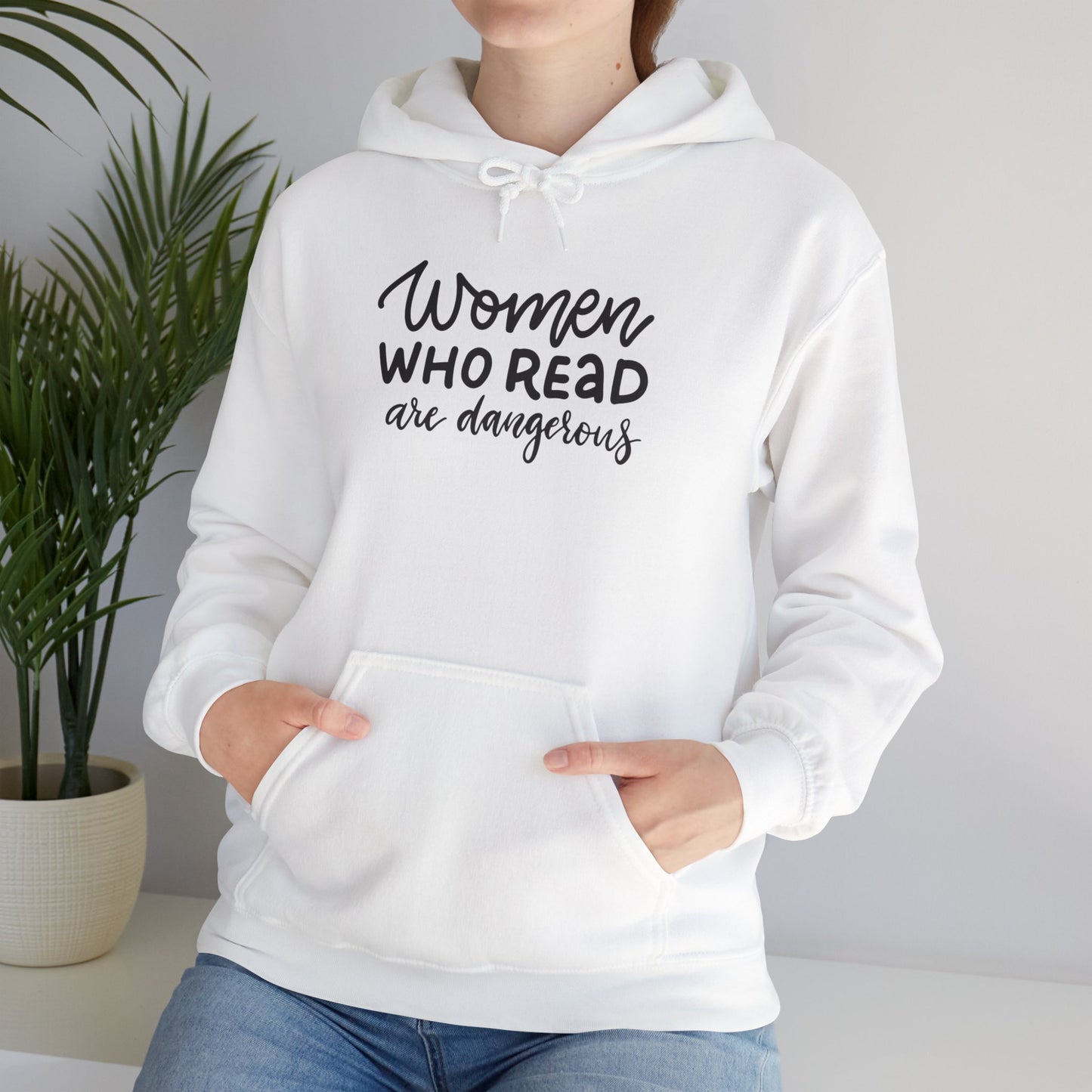 Women Who Read Are Dangerous Hoodie - Unisex Heavy Blend™ Sweatshirt - LUVEN